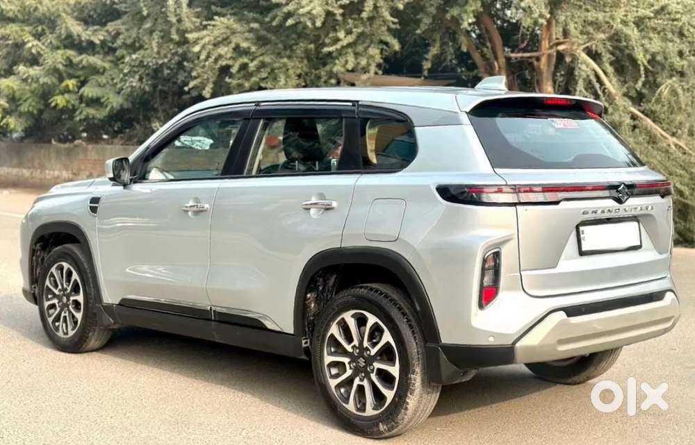 Maruti Suzuki Grand Vitara 1.5 Delta Smart Hybrid At, 2023, Petrol