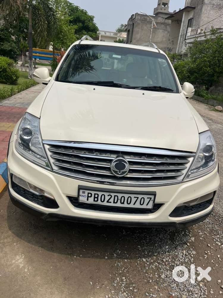 Mahindra Rexton Dieselbrand New Tyre Bumpers To Bumper All Ori Pai2013