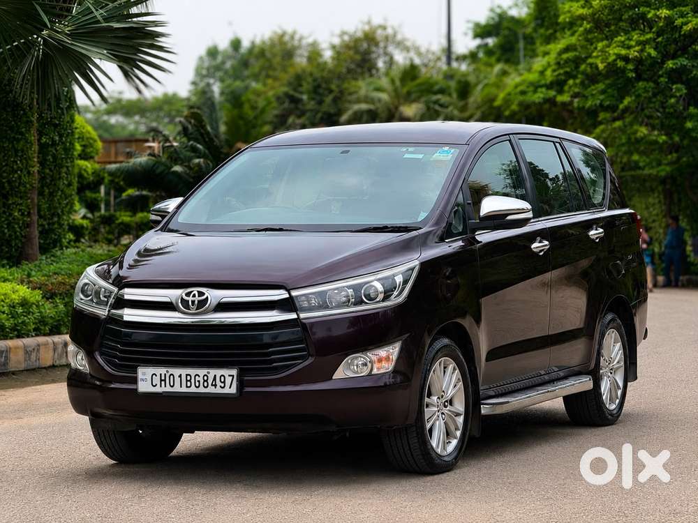 Toyota Innova Crysta 2.8 Z, 2016, Diesel