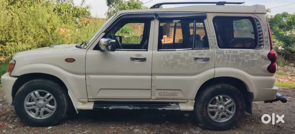 Mahindra Maxx 2013 Diesel 19000 Km Driven