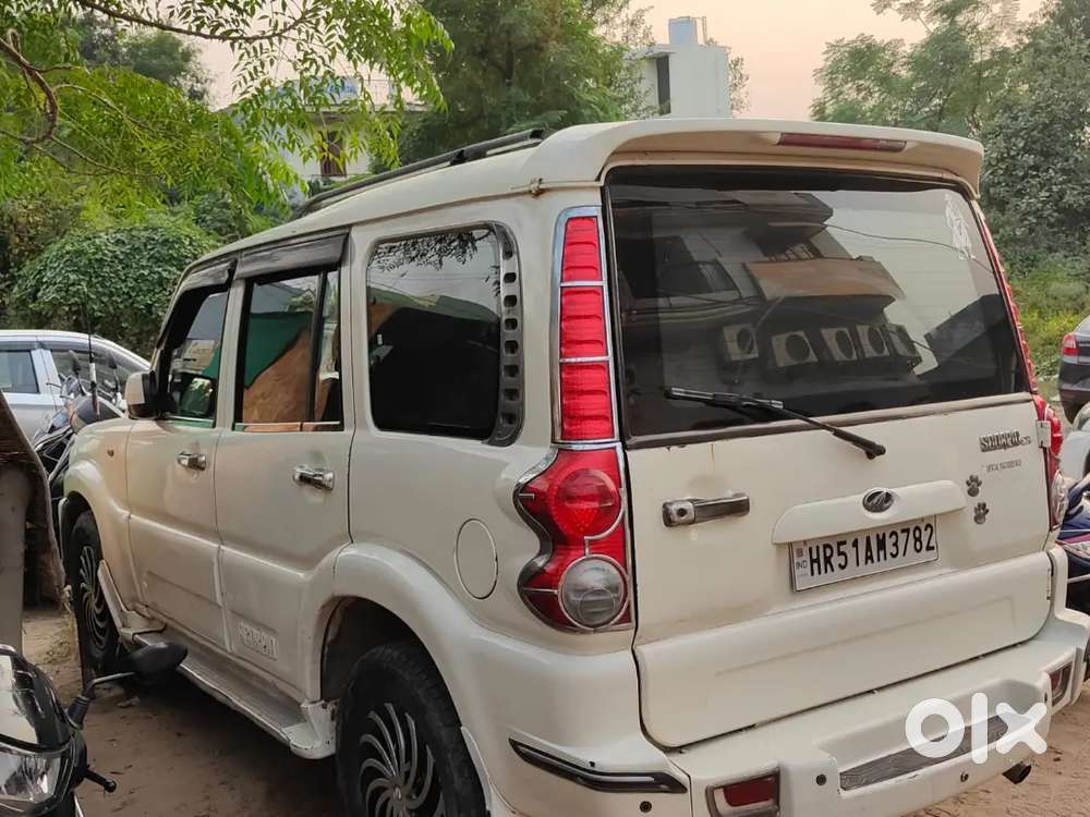 Mahindra Scorpio 2011 Diesel Manual