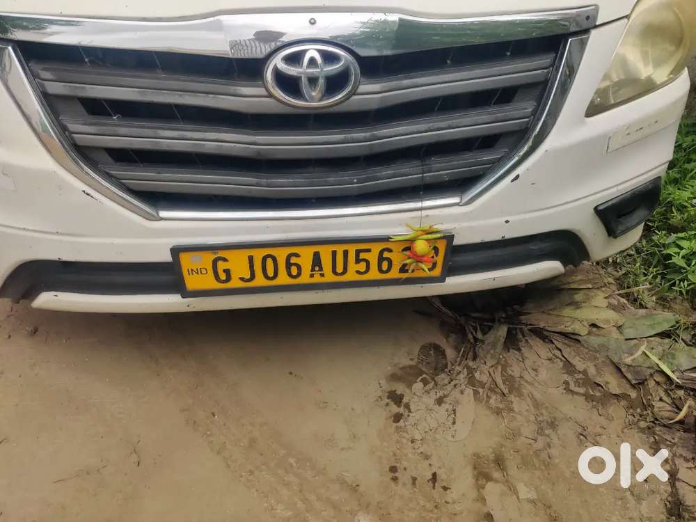 Toyota Innova Diesel 2.5 Ms 2014