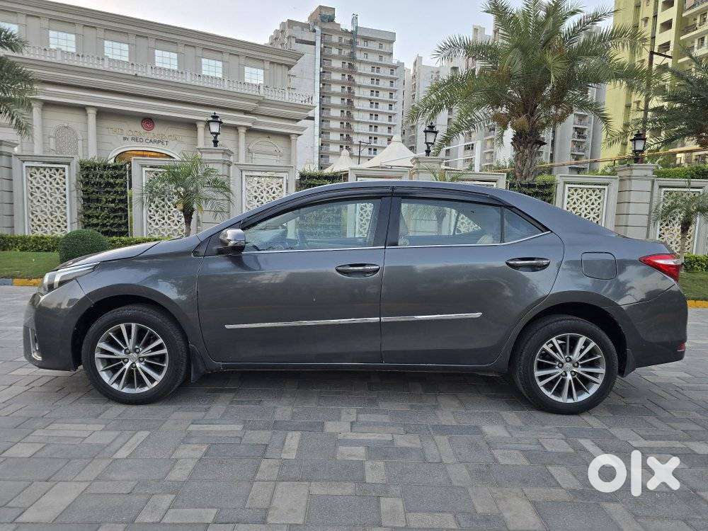 Toyota Corolla Altis Vl, 2016, Petrol