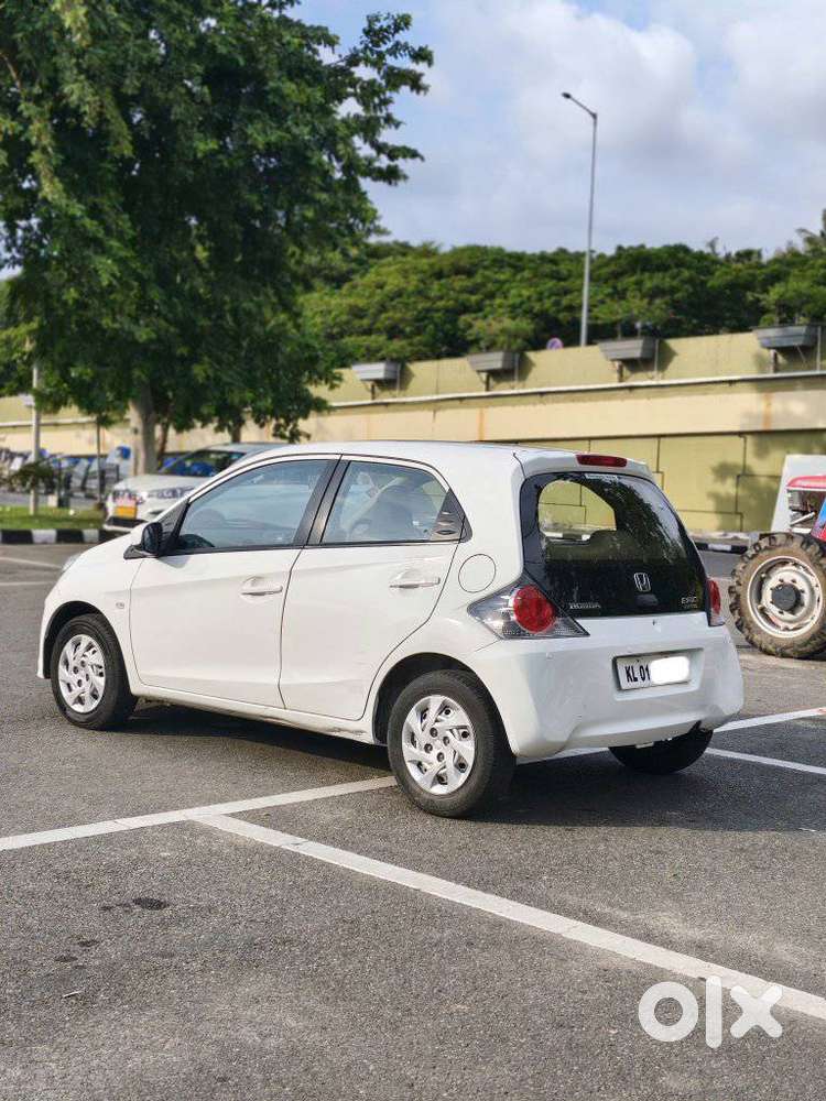 Honda Brio E Mt, 2013, Petrol