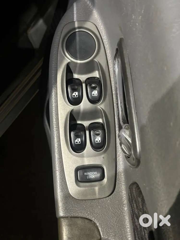 Hyundai Accent Hatchback 2004 Petrol Well Maintained