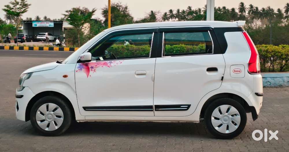 Maruti Suzuki Wagon R Vxi 1.0 Cng, 2019, Cng & Hybrids