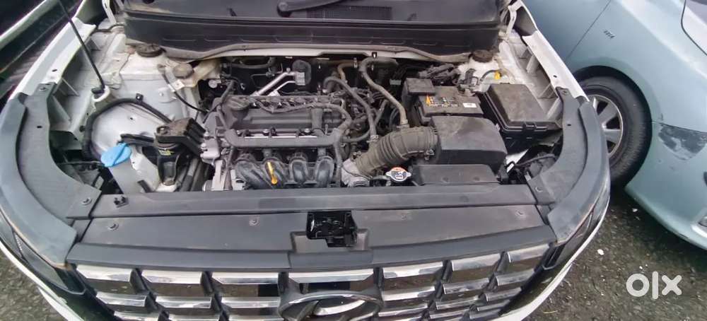 Hyundai Venue S(o) Plus 2025 Petrol 8400 Km Driven
