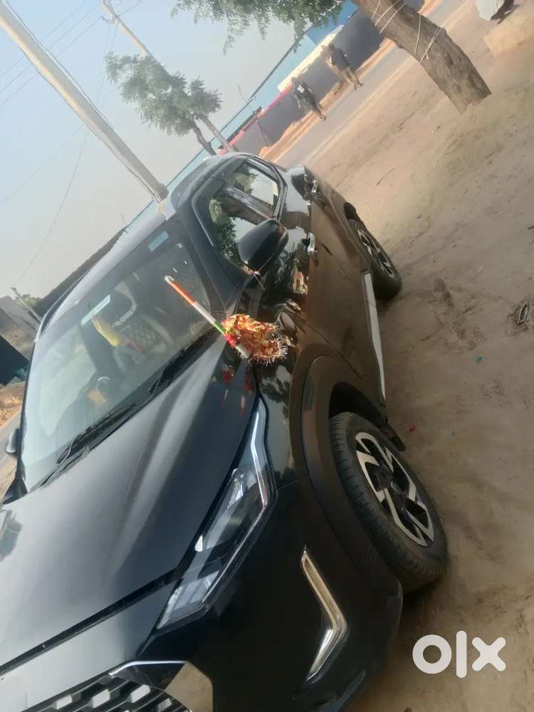 Nissan Magnite 2023 Petrol Well Maintained