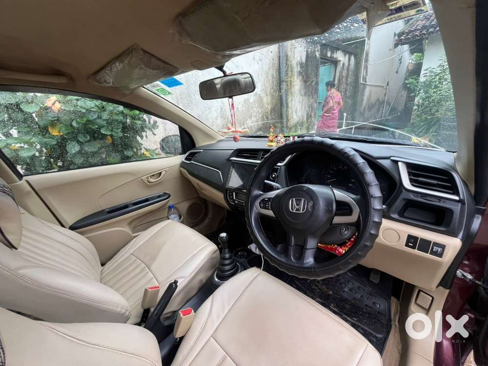 Honda Amaze 2016 Petrol Well Maintained