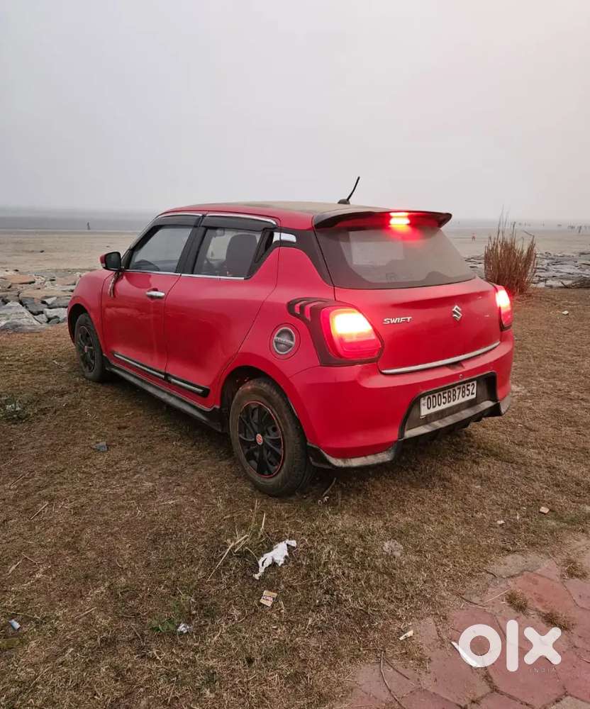 Maruti Suzuki Swift 2021 Petrol 33501 Km Driven