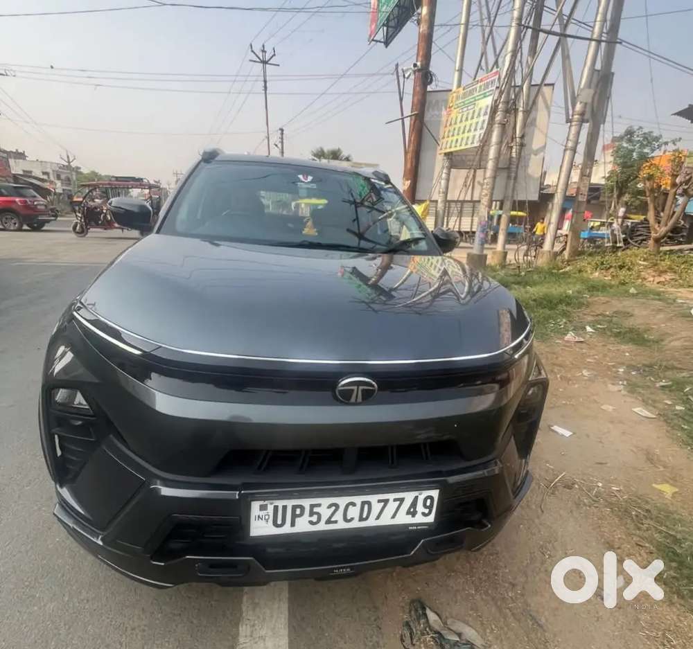 फुल मेंटेन गाड़ी अलग से 147000 का एसेसरीज लगा हुआ