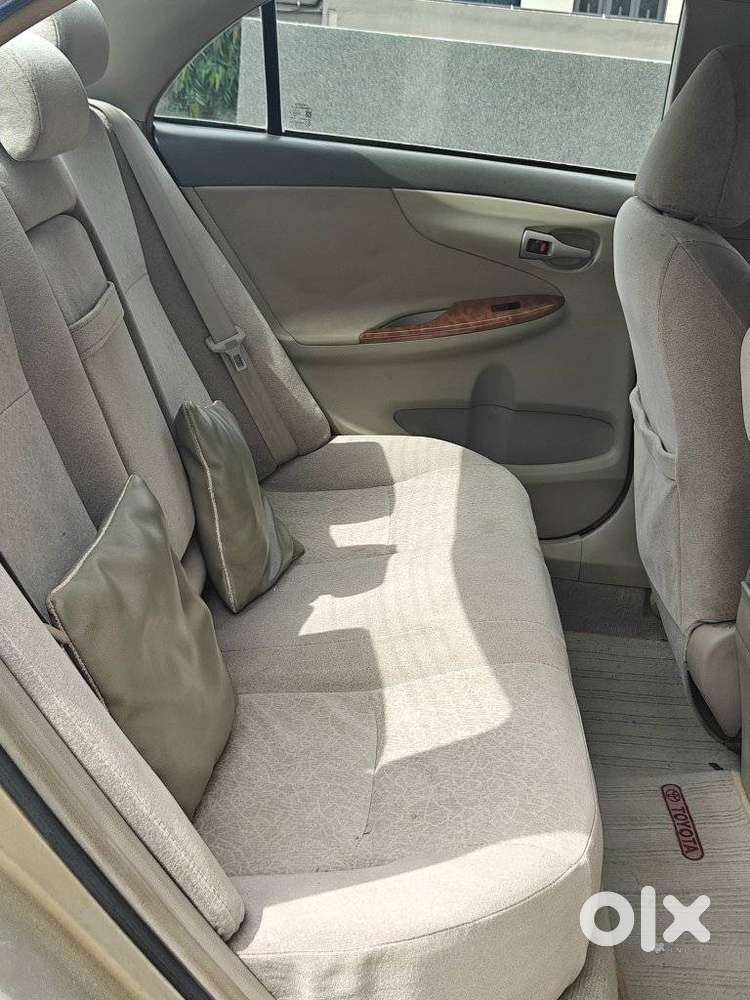 Toyota Corolla Altis Gl, 2010, Petrol