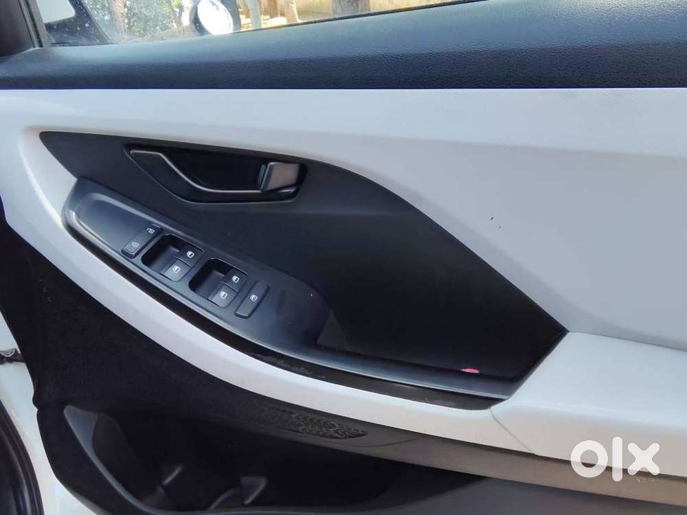 Hyundai Creta 1.5 E Petrol, 2023, Petrol