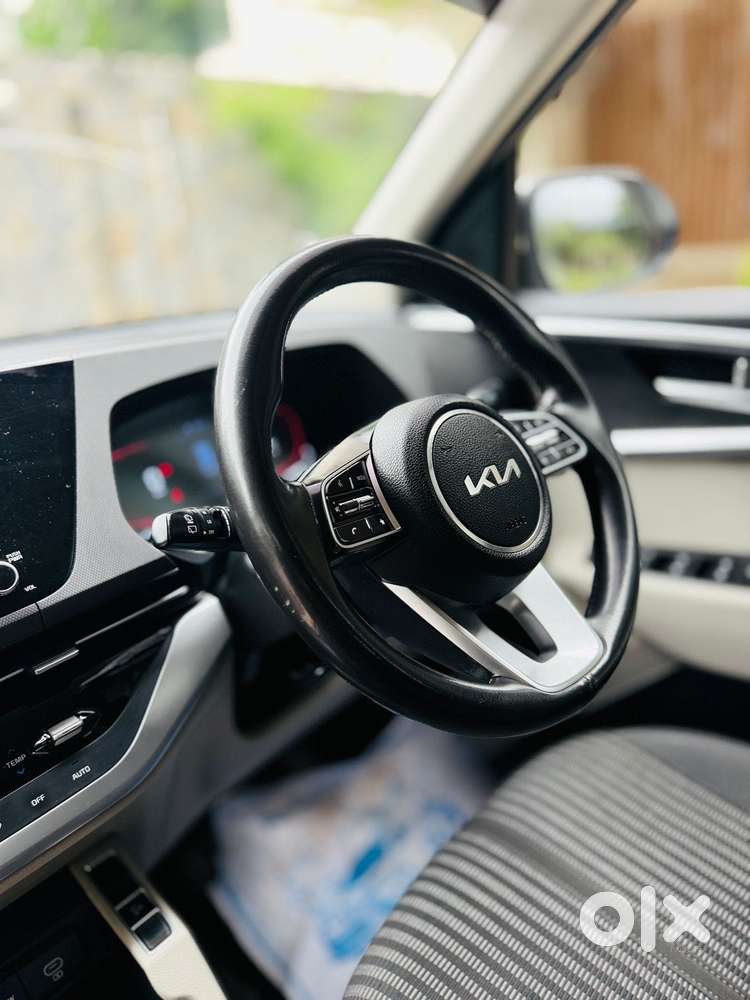 Kia Carens Prestige Plus Diesel, 2022, Diesel