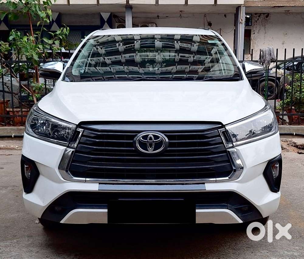 Toyota Innova Crysta [2020-ongoing] 2.4 Gx 7 Str, 2022, Diesel