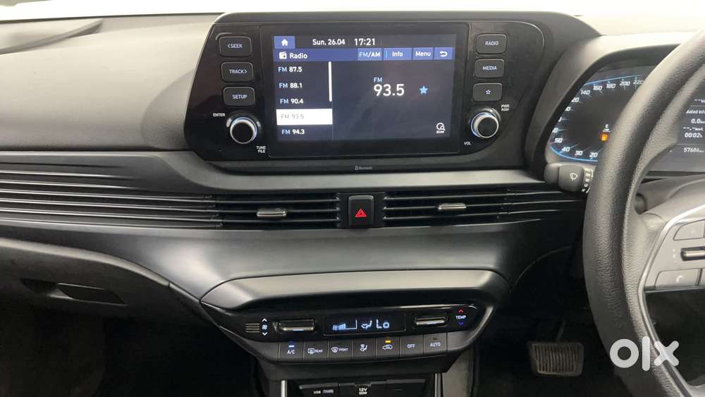 Hyundai I20 Sportz 1.2 Ivt, 2022, Petrol