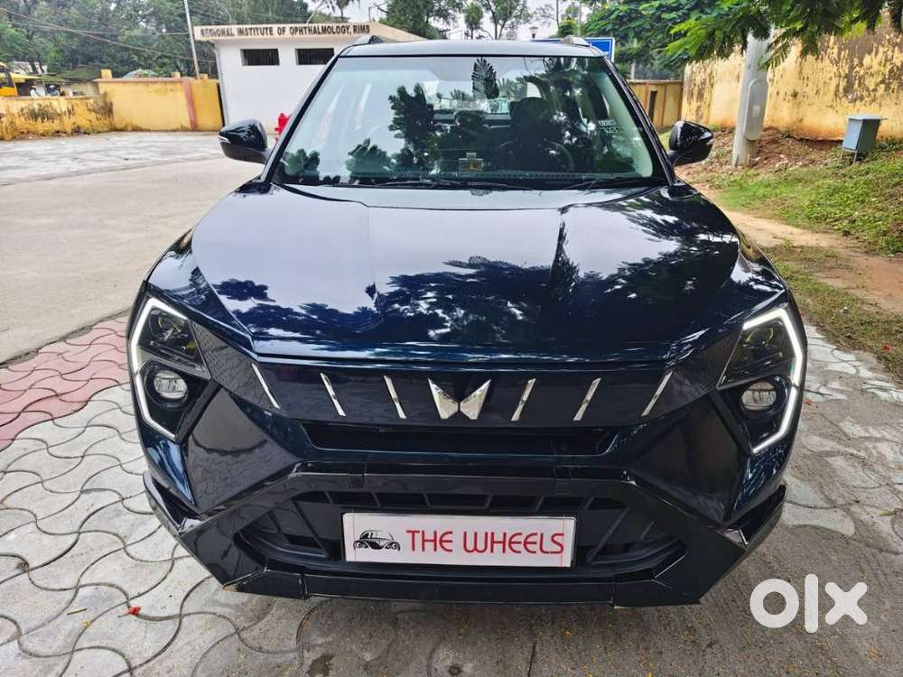 Mahindra Xuv 3xo Ax7l Petrol Mt, 2025, Petrol
