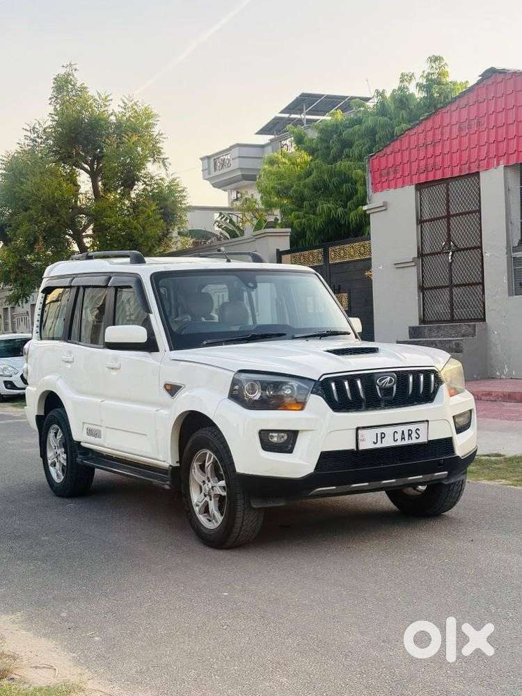 Mahindra Scorpio S10, 2016, Diesel