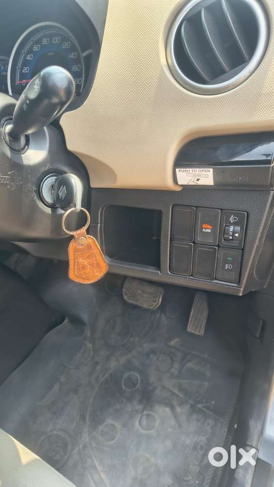 Maruti Suzuki Wagon R 1.0 Vxi Amt, 2017, Petrol