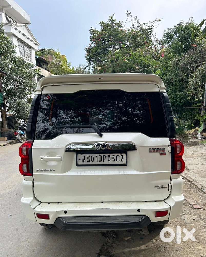Mahindra Scorpio 2018 Diesel Well Maintained