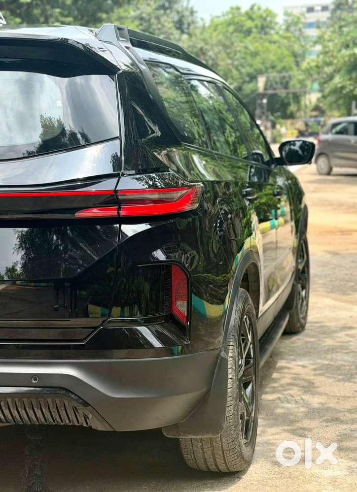 Tata Safari Accomplished X Plus 7 Str Dark Edition, 2026, Petrol