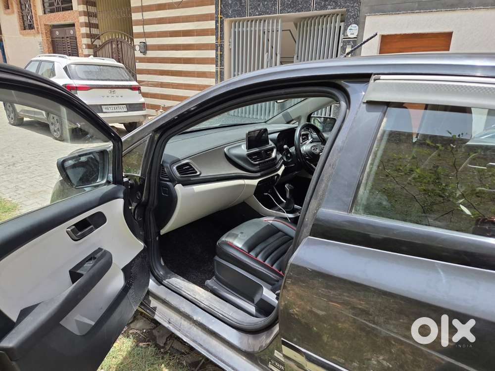 Tata Altroz Petrol 2021