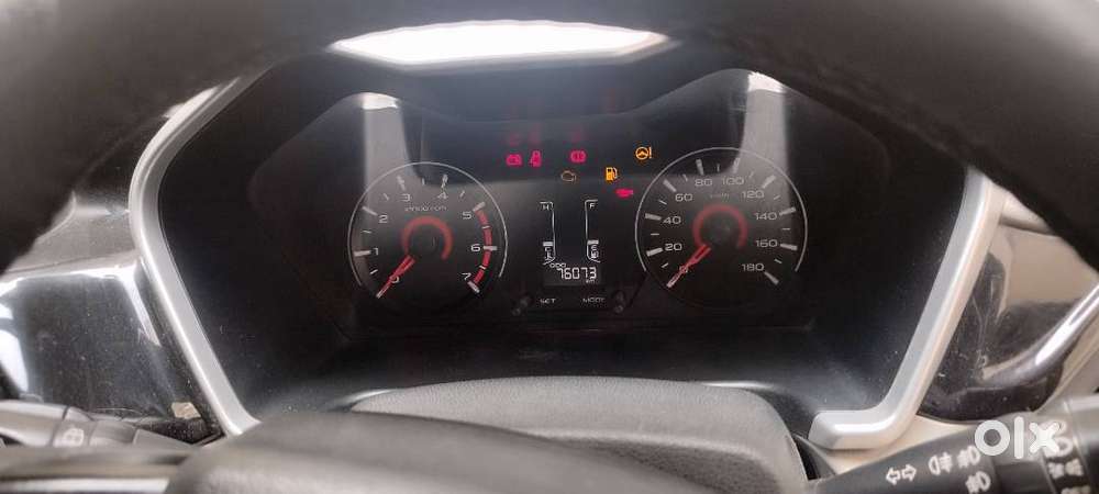 Mahindra Kuv 100 2016 Petrol Well Maintained