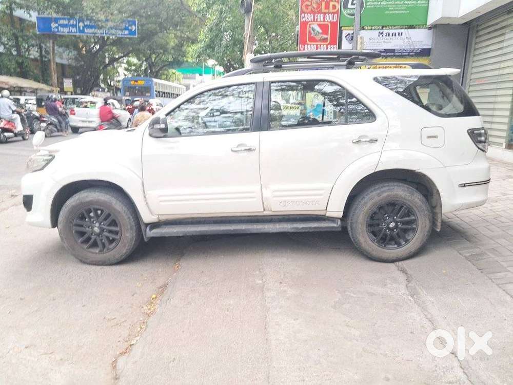 Toyota Fortuner 4x2 Mt 2.8 Diesel, 2013, Diesel