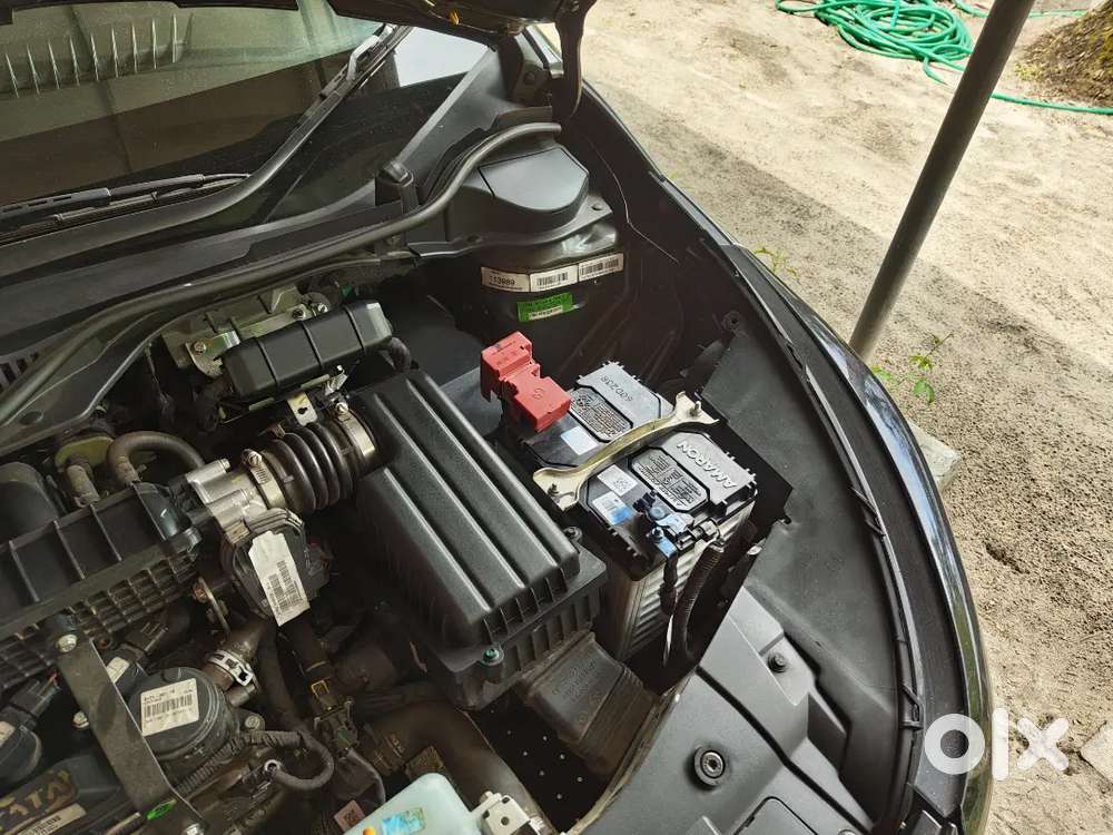 Tata Altroz 2023 Petrol 15500 Km Driven