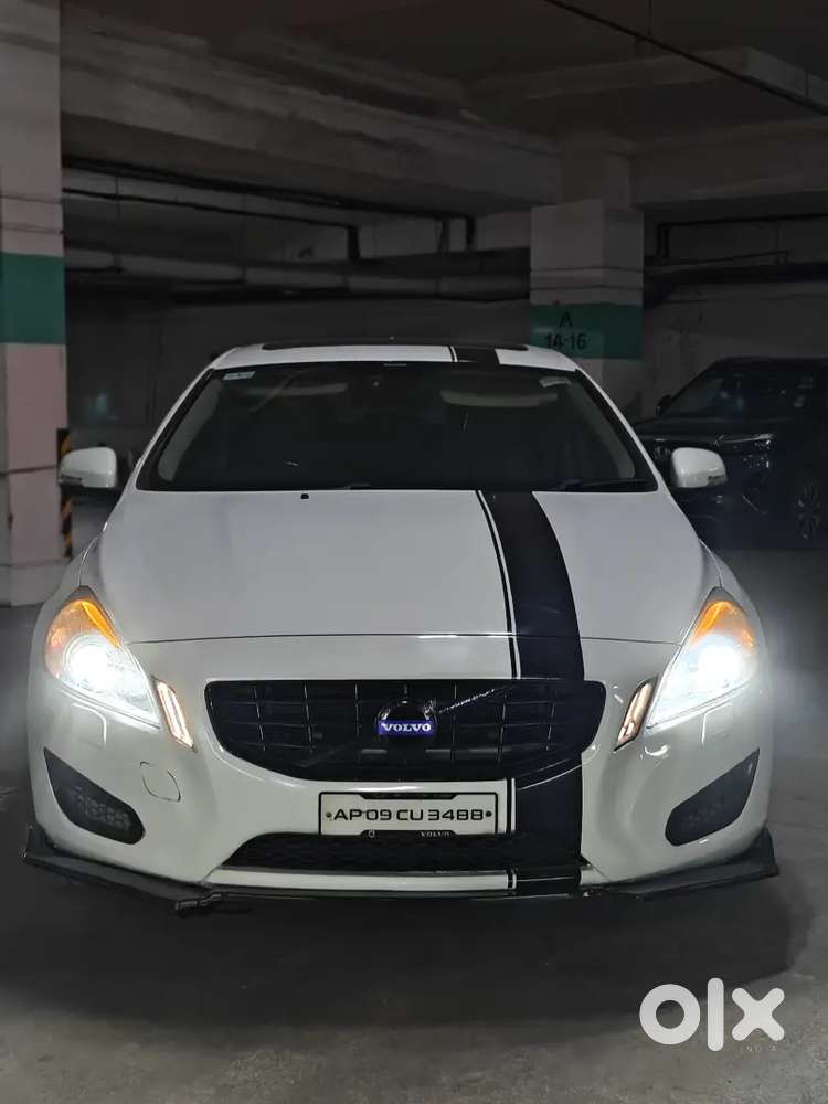 Volvo S60 2012 Diesel Well Maintained