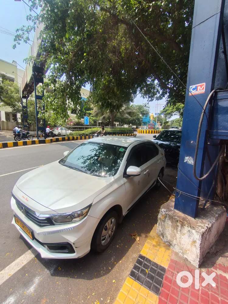 Honda Amaze 2025 Cng & Hybrids Well Maintained