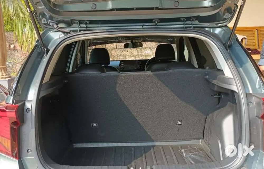 Kia Sonet G 1.2  5 Mt Htk (o)
Fancy Number , Sunroof Model