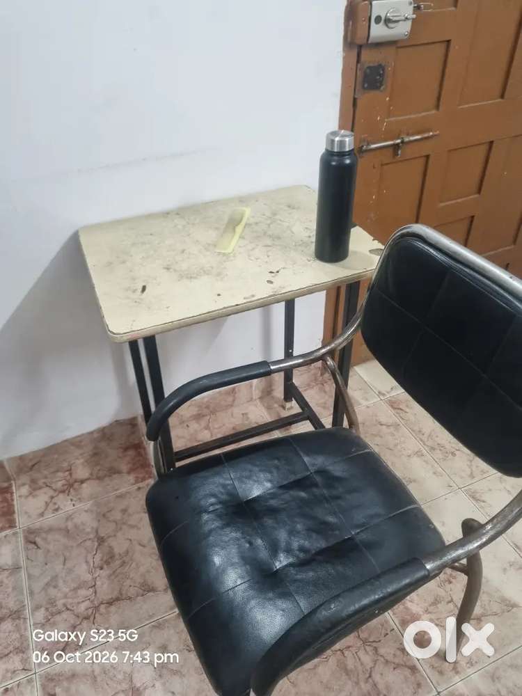 study table and chair
