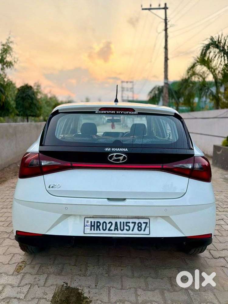 Hyundai I20 Petrol Cvt Magna Executive, 2020, Petrol