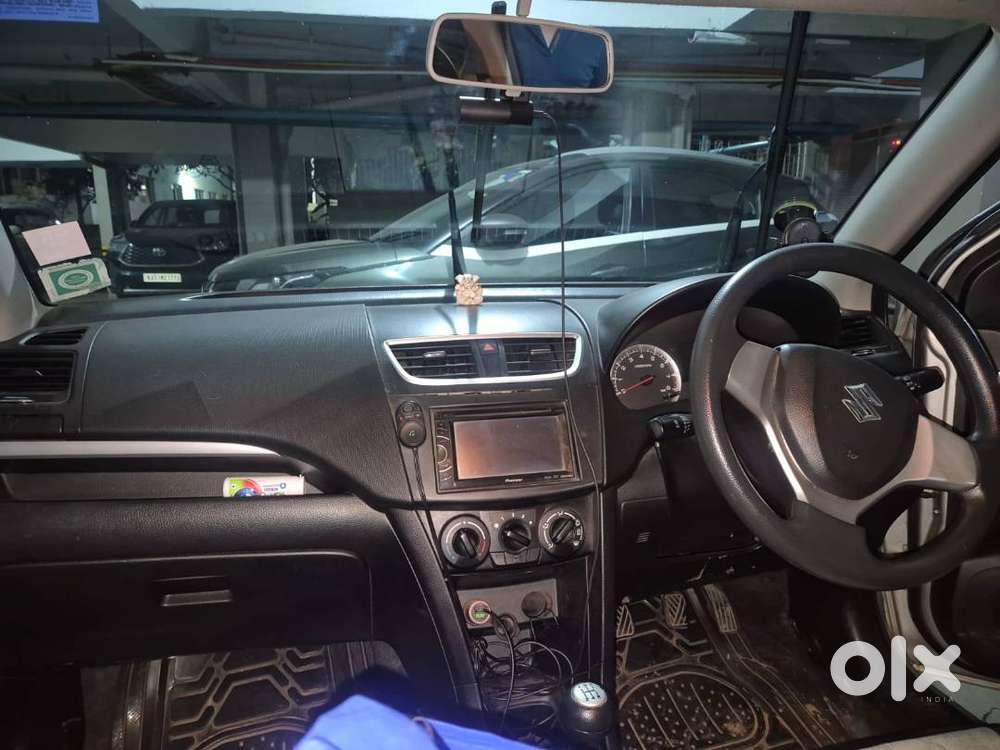 Maruti Suzuki Swift Vxi 2013 Petrol