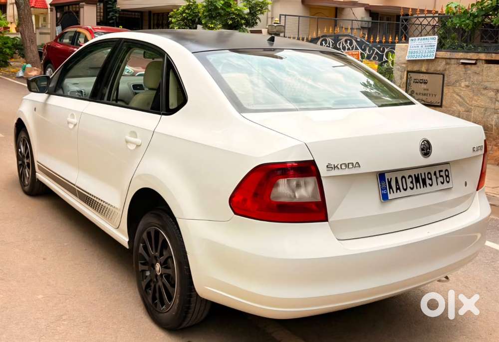 Skoda Rapid 1.5 Tdi At Elegance, 2015, Diesel
