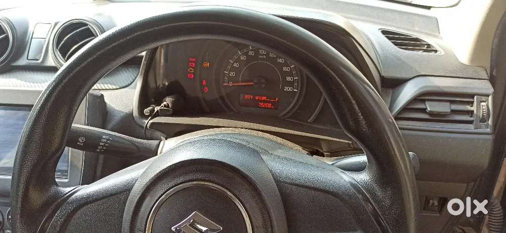 Good Conditions 1st Owners Maruti Swift 2018-19 / Lxi