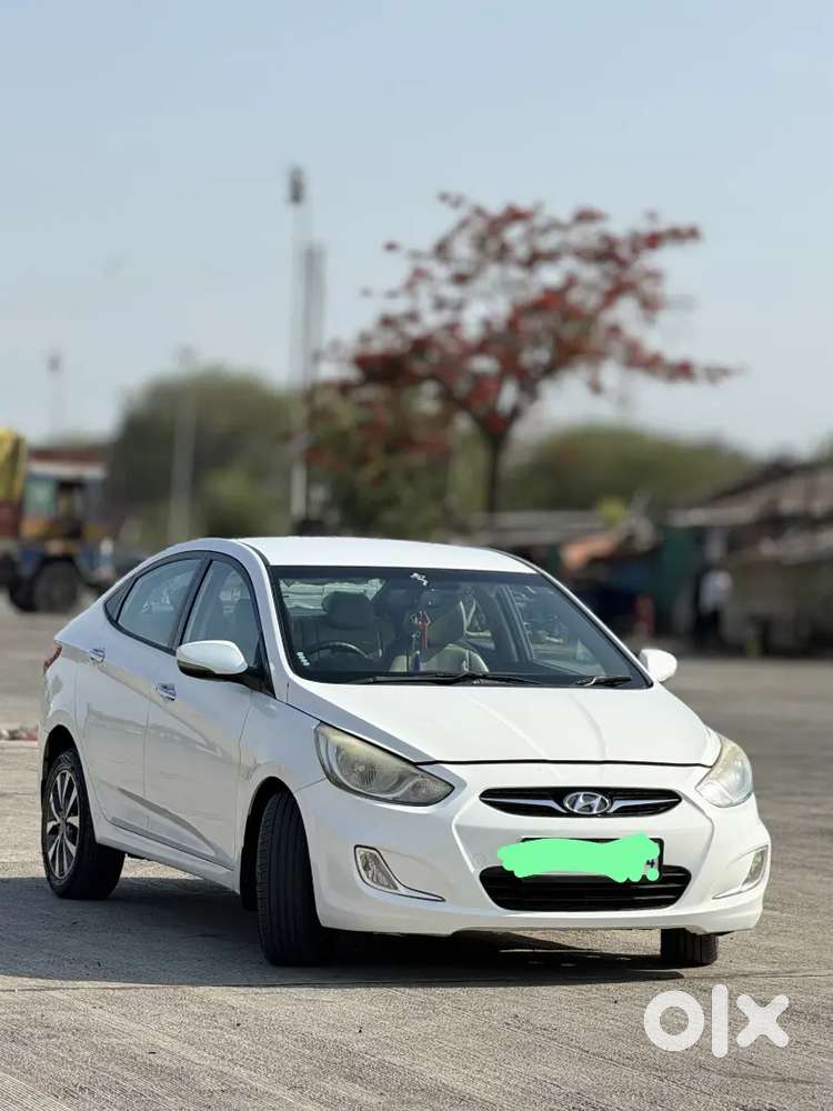 Hyundai Verna 2013 Petrol 107000 Km Driven