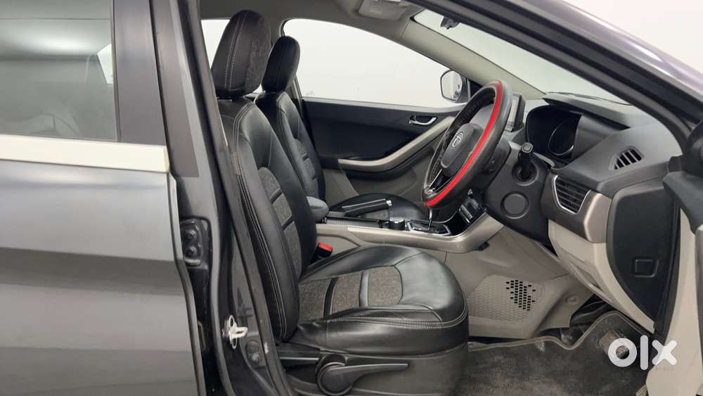 Tata Nexon 1.2 Revotron Xza Plus (l), 2019, Petrol