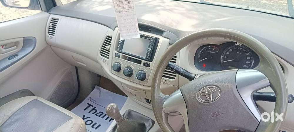 Toyota Innova [2013-2016] 2.5 G4 8 Str, 2014, Diesel