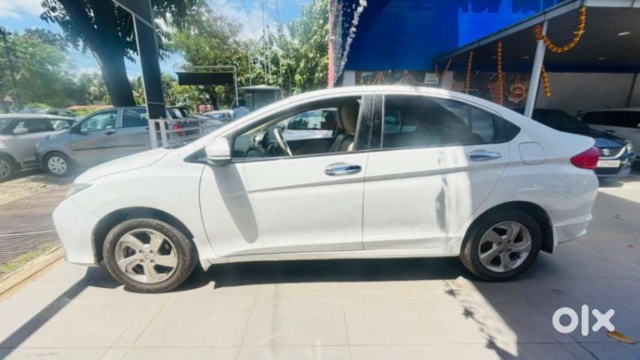 Honda City I Vtec V, 2015, Diesel