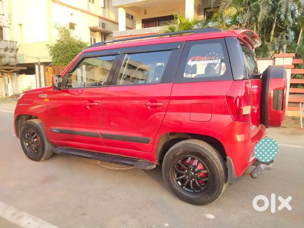 Mahindra Tuv 300 2017