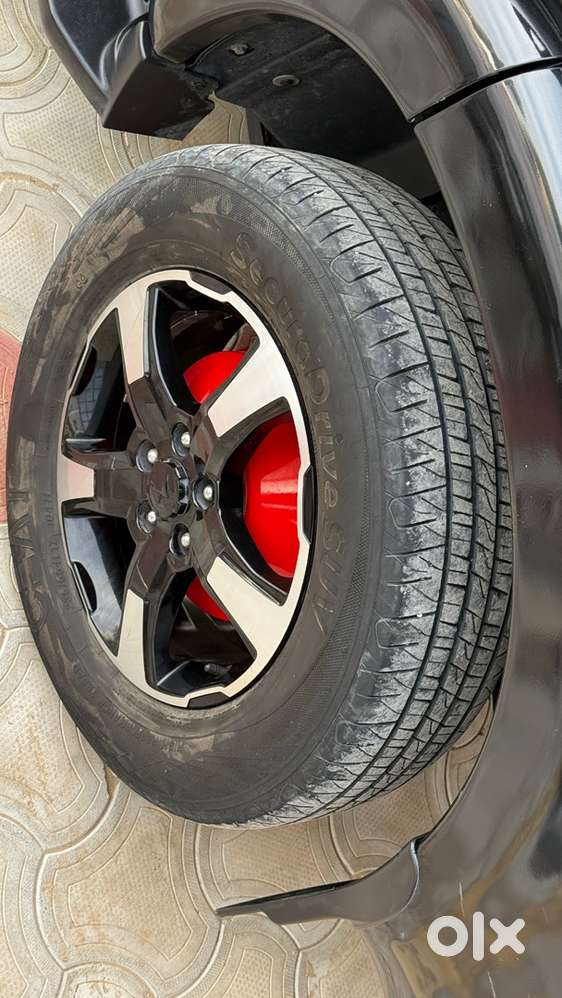 Mahindra Scorpio Classic S11