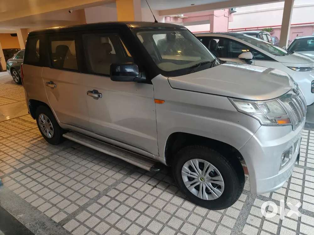 Mahindra Tuv 300 2016