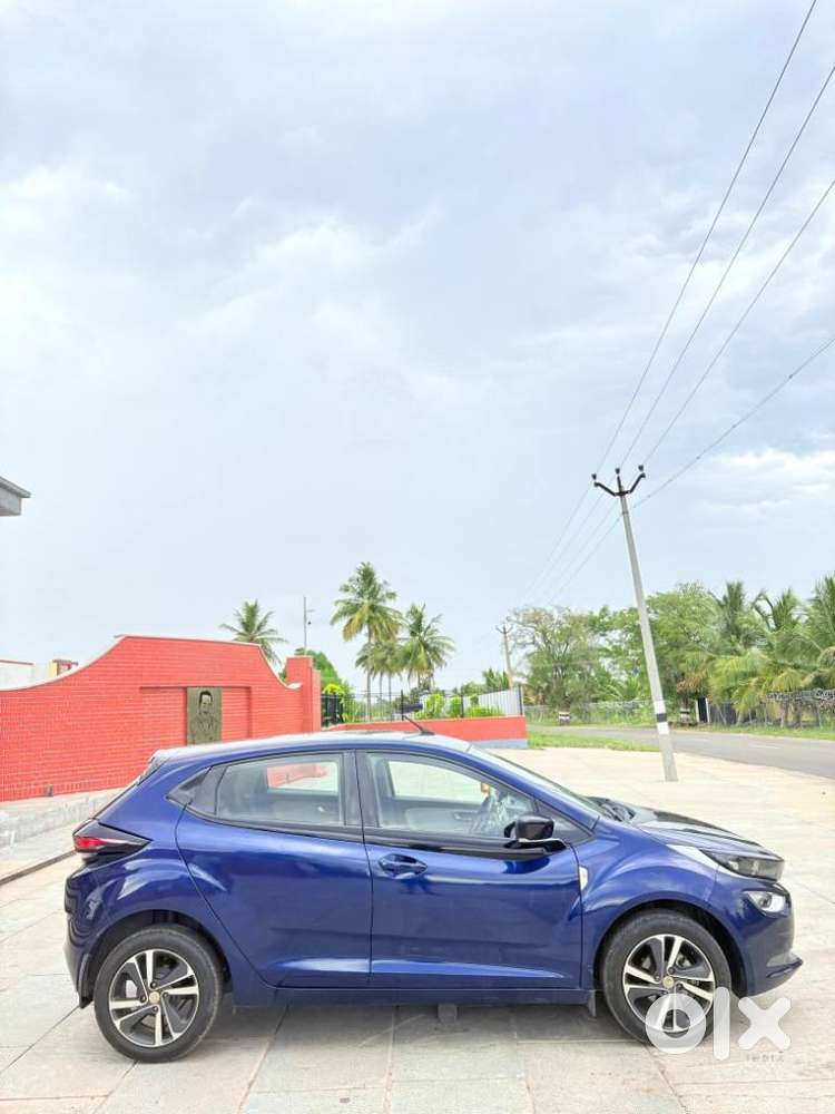 Tata Altroz 1.2 Xz Plus Petrol, 2025, Petrol