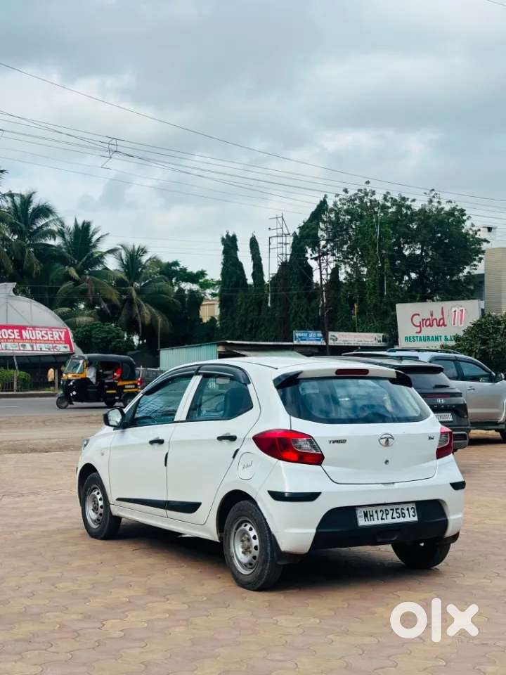 Tata Tiago 1.2 Revotron Xm, 2018, Petrol