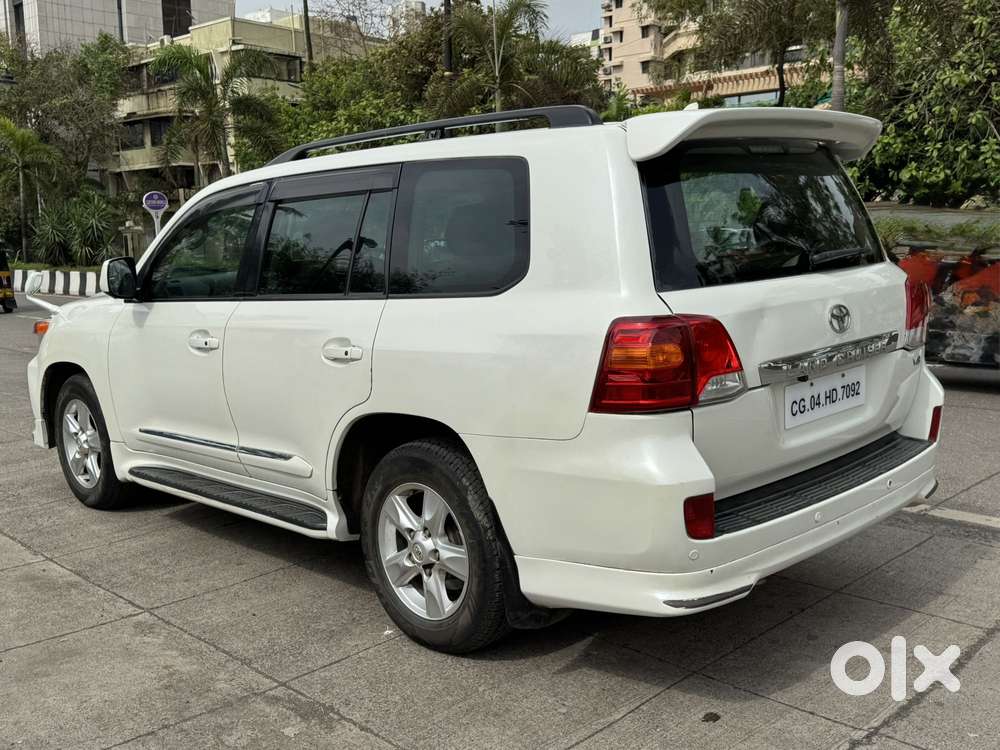 Toyota Land Cruiser V8 Petrol, 2008, Petrol