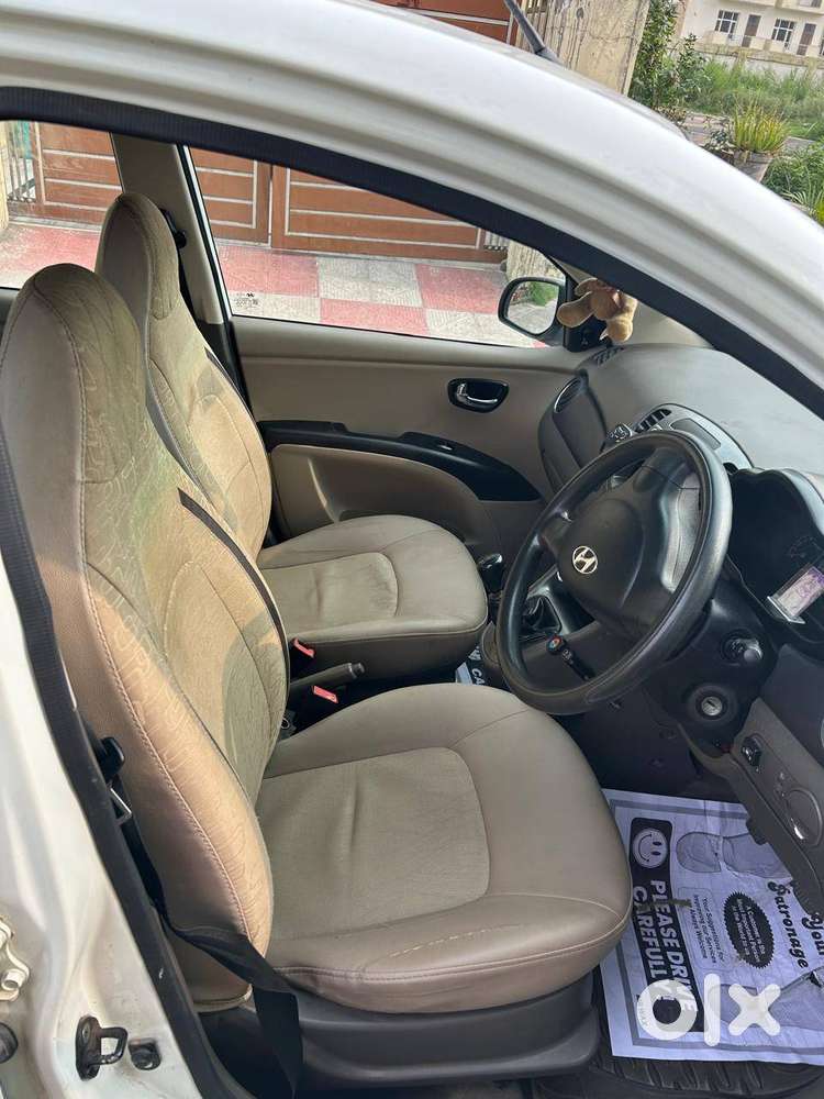 I10 Cng Excellent Condition Rc Valud Till 2031