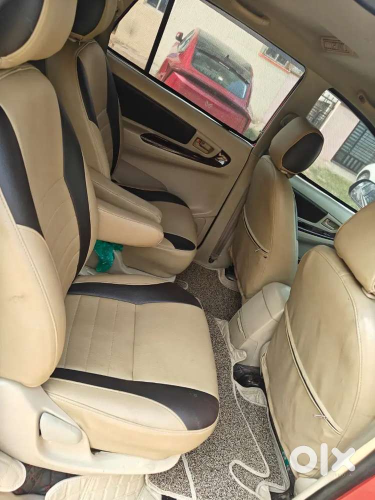 Toyota Innova 2006 Diesel 199100 Km Driven