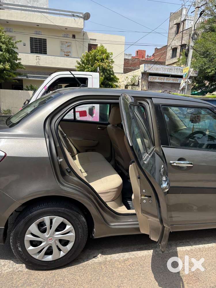 Maruti Suzuki Dzire 1.2 Vxi, 2015, Petrol
